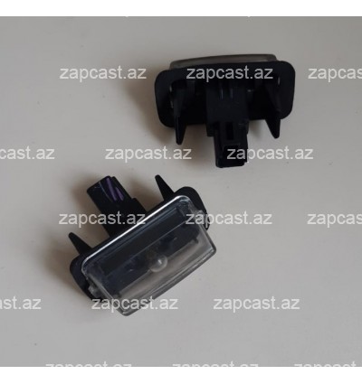 Toyota Camry (XV50) 2011-2017 nömrə işığı amerikanka arxa 8127006031